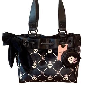 Juicy Couture Black Velour Skull Print Haunted Couture Daydreamer Tote Bag